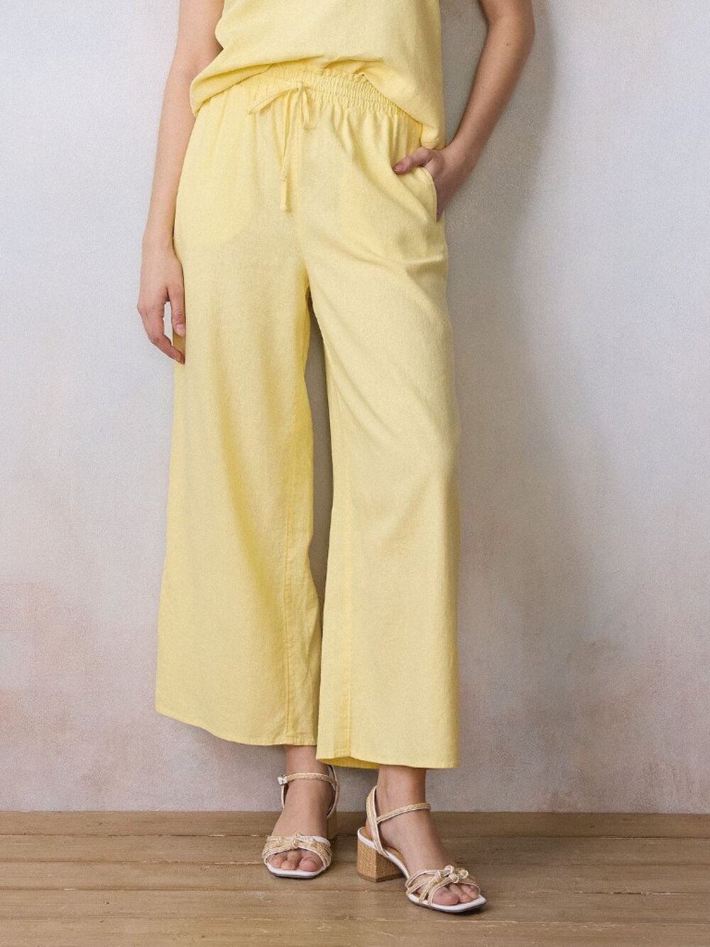 Lauren Conrad Linen Wide Leg Pants XXL